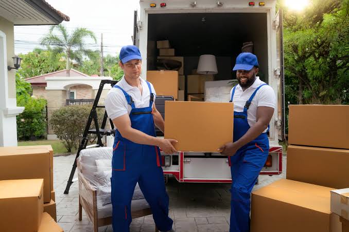 Moving with Pets: Tips for a Smooth Transition